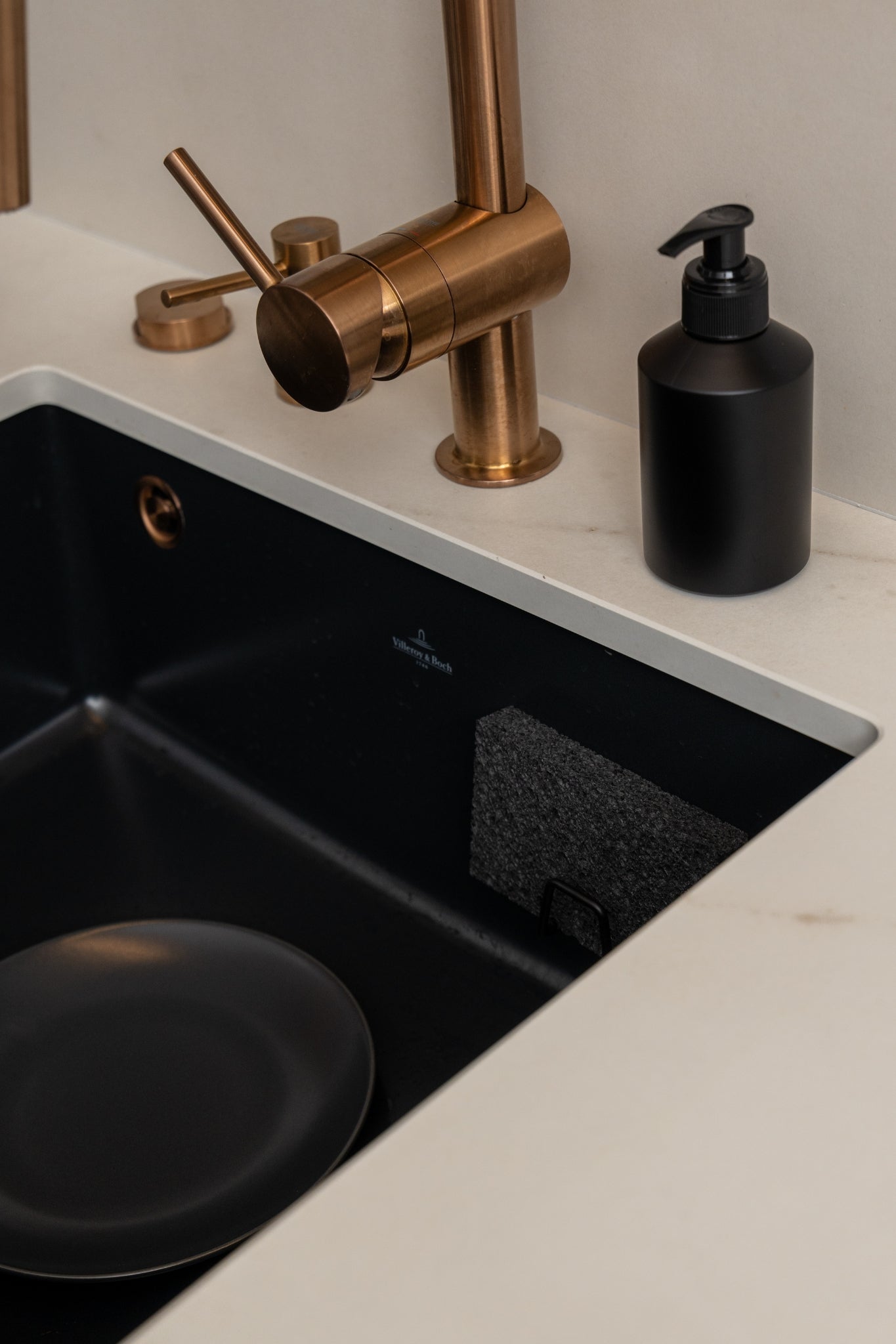 Black Liquid Dispenser